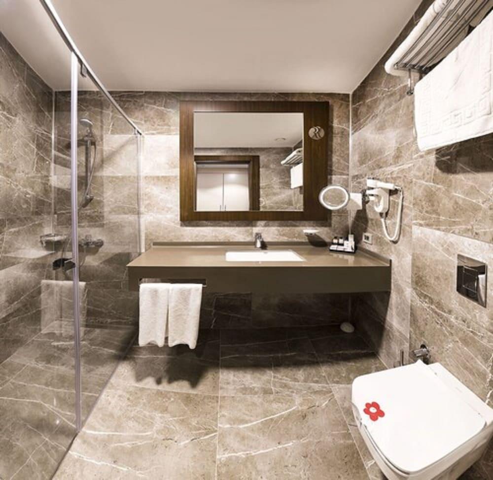 Ramada By Wyndham Sakarya Hotel Eksteriør bilde