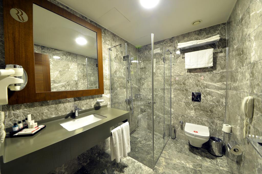 Ramada By Wyndham Sakarya Hotel Eksteriør bilde