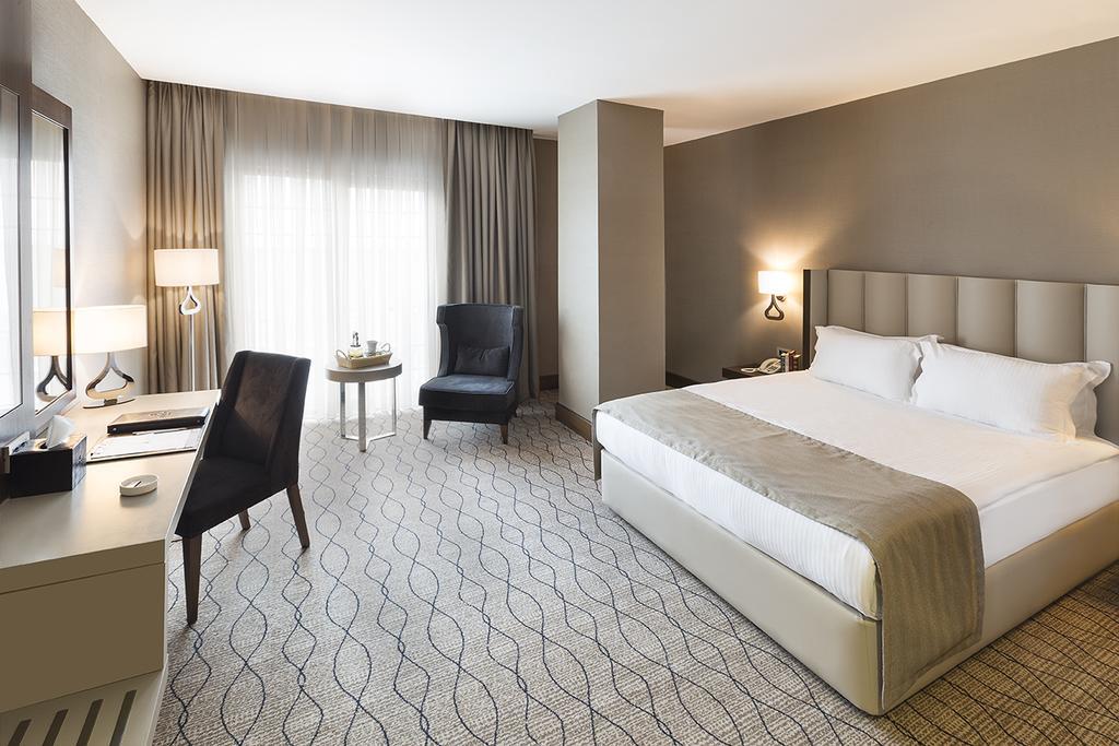 Ramada By Wyndham Sakarya Hotel Eksteriør bilde
